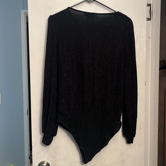 Gilli Shimmering Black Body Suit. Size Small. EUC - Picture 5 of 6
